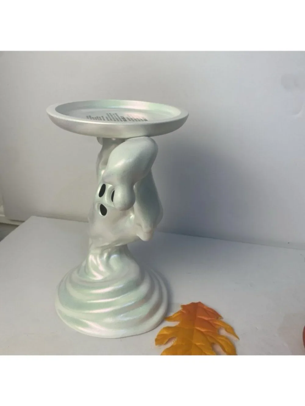 NEW Drippy Ghost Pedestal Candle Holder Bath & Body Works 2026 Halloween Decor